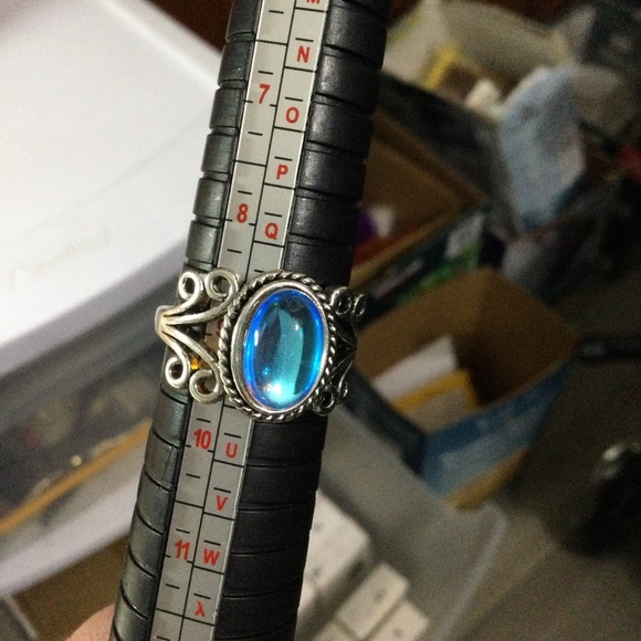 Ring - Picture 3 of 5